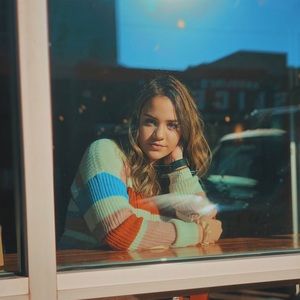 Meet your Posher, Lexi